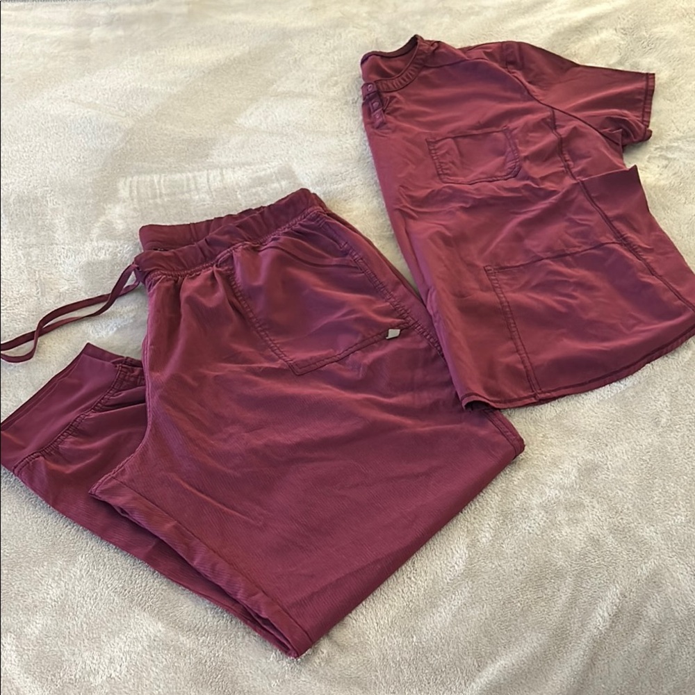 Scrubstar Burgundy Scrub Set